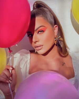 Hanady Mhana Instagram - Leo season, Queens & Kings of the jungle be ready!♌️🥳 

tb to my fav birthday shoot with the one and only @sharifftanyous , hair by @nael_leo & styled by @bypoucyelshahawy .