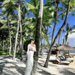 Hande Erçel Instagram - Miyy&🏝️&🤍 Mauritius