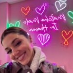 Hande Erçel Instagram - So matcha👻🤍 London UK