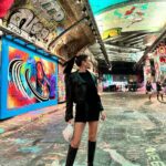 Hande Erçel Instagram - Miyy&🌸🪩&♥️ London UK