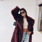 Hande Erçel Instagram - Mob Mom 🕶️
