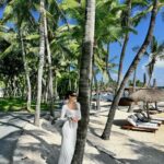 Hande Erçel Instagram - Miyy&🏝️&🤍 Mauritius