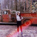Hannah Kasulka Instagram - Had the best time staying @mulberrygapadvbasecamp & exploring Elijay🌲 💚 Ellijay Georgia Blue Ridge Mountains