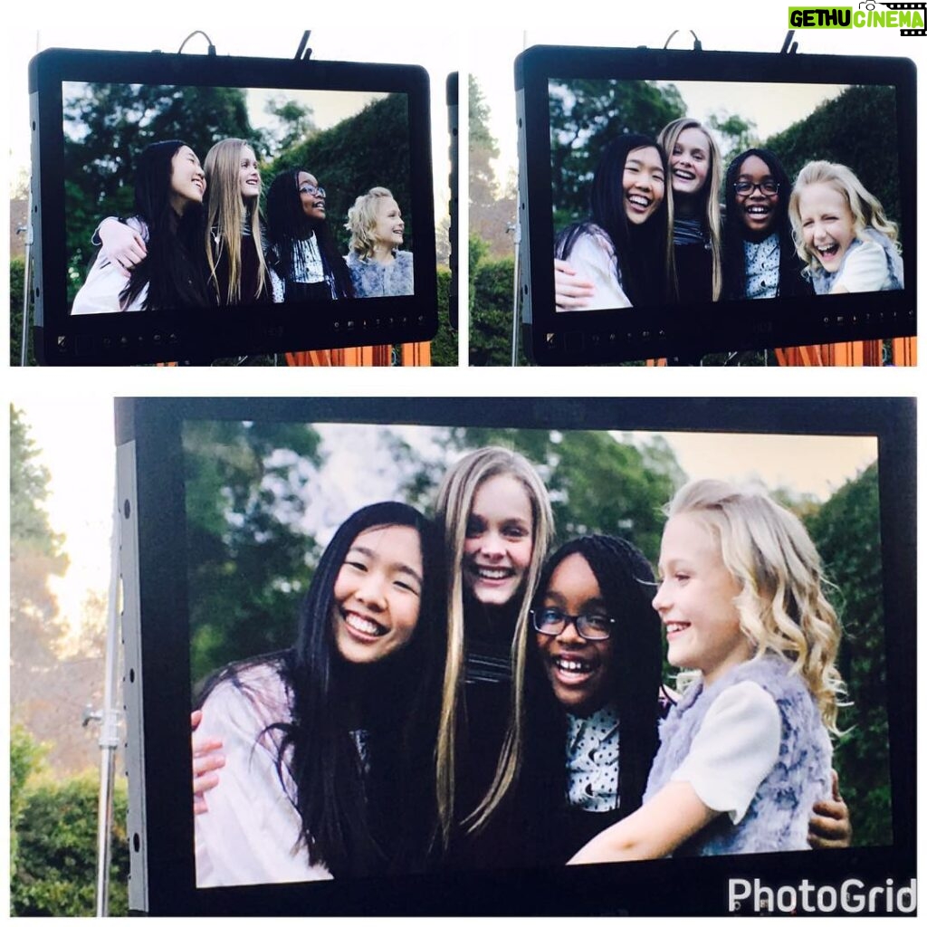 Hannah Nordberg Instagram - Tbt to this fun day with these great girls! 💓💓💓💓💓💓💓💓💓💓💓💓💓. . •. •. •. • #girlpower #beextraordinary #lifteachotherup #teamwork #empoweringgirls #bekind #betrue #bestrong #bebrave #believeinyourself #younghollywood #teenactress #americangirl #actress #actorlife #film #television #hannahnordberg