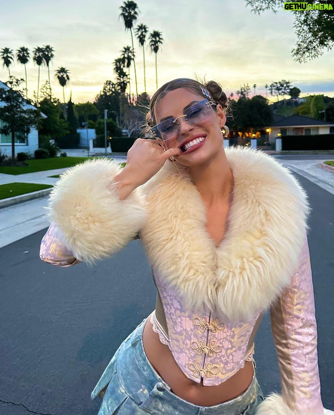 Hannah Stocking Instagram - Let her cook… I SAID LEEeeEeEeeTTTtT hERR COOOOooooOoooK 👩🍳 (what’s ur fav look?) Los Angeles, California