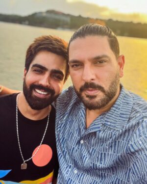 Harrdy Sandhu Instagram - Putt Jattan de 💪🏻

@yuvisofficial