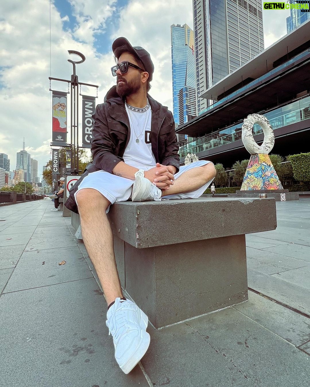 Harrdy Sandhu Instagram - “Until i found myself ✍️”