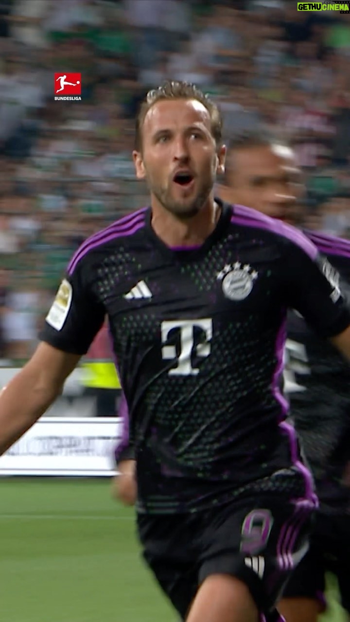 Harry Kane - 736.7K Likes - @HarryKane has arrived in the #Bundesliga! ⚽️😍
@FCBayern | #MD1