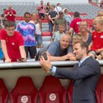 Harry Kane Instagram – Been genuinely amazing to see the reception. Look forward to playing in front of these fans 🙌 #miasanmia