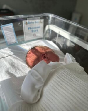 Harry Kane Instagram - Welcome to the world Henry Edward Kane. 20/8/2023. Love you baby boy! 💙👶🏼