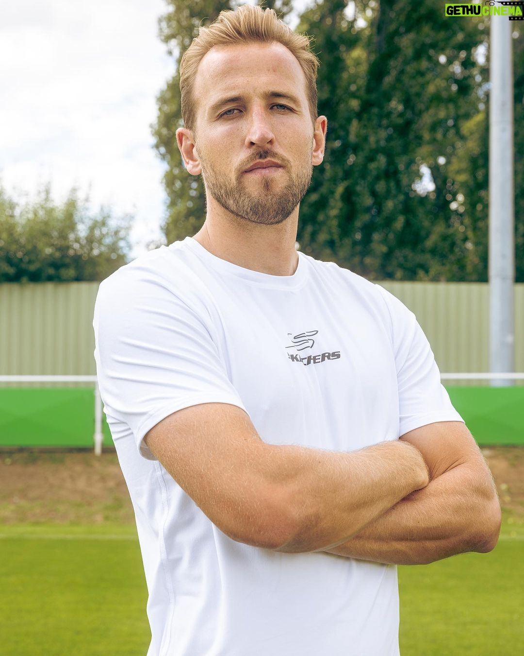 Harry Kane Instagram - New boots. New club. New season. Let's go.