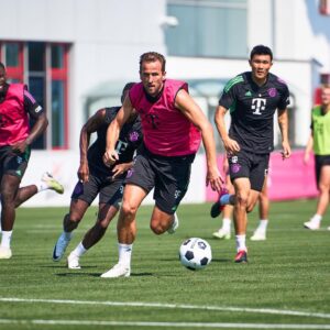 Harry Kane Instagram - Settling in well. Can’t wait for Friday 🙌