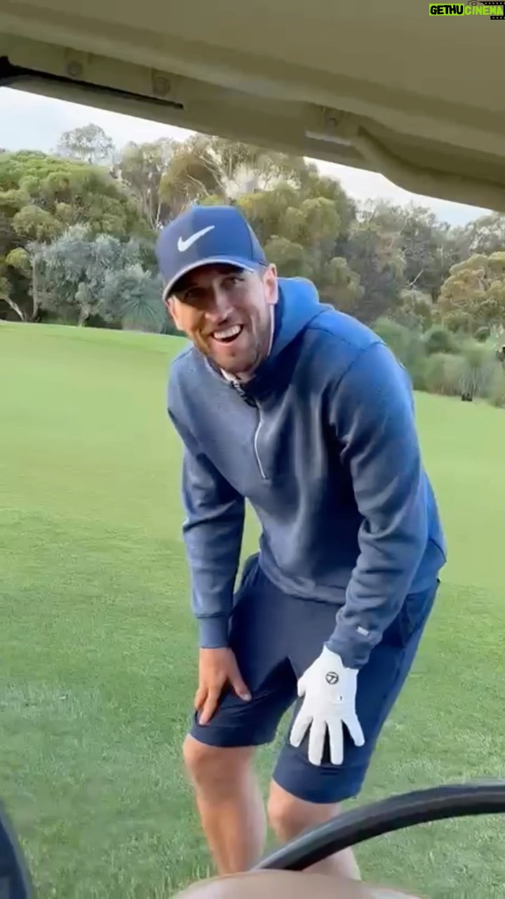 Harry Kane Instagram - Golf. Australia style. 🦘⛳