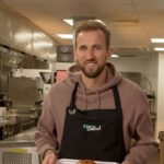 Harry Kane Instagram - Here’s how it went down... a look behind the scenes of the Record Breaker burger being made at @tocasocial 👨‍🍳🍔 Celebrating the @england record with 54% of the proceeds from every burger sold going to the Harry Kane Foundation.