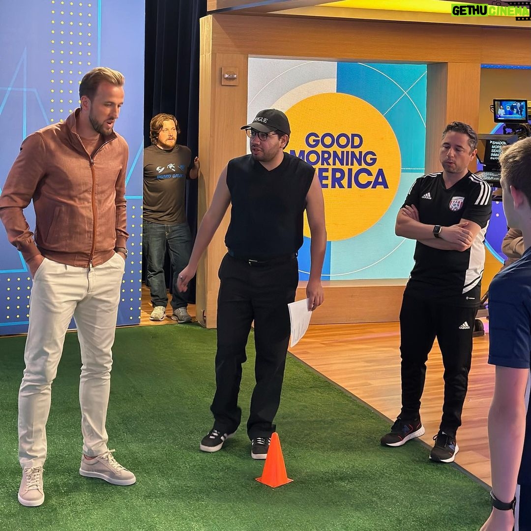Harry Kane Instagram - Had a great time on @goodmorningamerica today chatting football, NFL and the work my Foundation is doing around mental health. πΊπΈπ