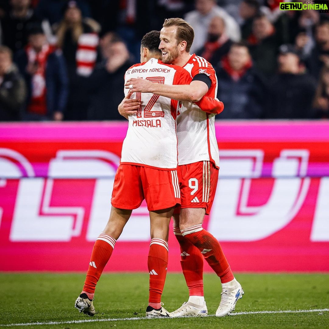 Harry Kane Instagram - Massive. Important late winner! Kick on from here 🙌 #MiaSanMia