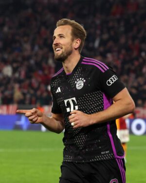 Harry Kane Instagram - We kept going and got our rewards - a 100% record and into the last 16. 🙌