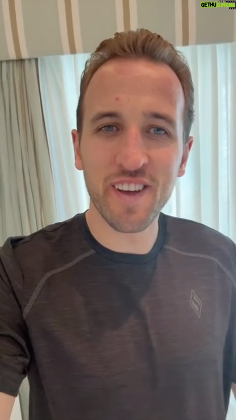 Harry Kane Instagram - ✨WIN A PAIR OF HARRY KANE’S BOOTS✨ To be in with a chance to win a signed pair of Harry Kane’s boots👟… ✅Tag two friends in the comments to spread the word ✅Register and set up a fundraising page for Miles for Smiles. (Link in bio and stories) https://givp.nl/register/nBBUU70V Prize draw closes on February 5 2024.🎊 Good luck! Miles for Smiles is encouraging participants to walk 10,000 steps daily in February and raise funds for Haven House Children’s Hospice.