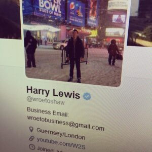 Harry Lewis Instagram - IM A REAL PERSON NOW