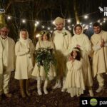 Hassan Pourshirazi Instagram - Repost @parcinema ・・・ #پارسینما «خط فرضی» در فستیوال فیلم لندن ۲۰۲۰ . فیلم سینمایی «خط فرضی» به نویسندگی و کارگردانی فرنوش صمدی و تهیه‌کنندگی علی مصفا، برای حضور در شصت و چهارمین دوره جشنواره فیلم لندن BFI دعوت شد . فستیوال لندن اولین نمایش «خط فرضی» در اروپا خواهد بود و در قسمتی از نامه دعوت فیلم که توسط مدیر جشنواره امضا شده، آمده است: . «هیئت انتخاب ما عمیقا تحت تاثیر اولین تجربه ی فیلم سینمایی فرنوش صمدی قرار گرفتند که فیلمی چالش برانگیز و قوی ست. این فیلم نشان گر محیط اجتماعی است که برخی از زنان به اشکال مختلف به دور از انتظار با آن رو به رو می باشند. داستان فیلم بسیار استادانه روایت شده و اجرای سحر دولتشاهی کاملا خیره کننده است. ما علاقه‌مندیم فرصت را غنیمت دانسته و فیلم «خط فرضی» را برای مخاطبان بریتانیایی در شصت و چهارمین دوره این جشنواره به نمایش بگذاریم.» . سحر دولتشاهی، پژمان جمشیدی، حسن پورشیرازی، آزیتا حاجیان، امیررضا رنجبران، صدف عسگری، محمد حیدری و بازیگر خردسال: آیلین جاهد بازیگران این فیلم هستند . لیست عوامل اصلی «خط فرضی» به شرح زیر است: نویسنده و کارگردان: فرنوش صمدی، تهیه کننده: علی مصفا، مشاور کارگردان: مانی حقیقی، جانشین تهیه کننده و مجری طرح: ماهان حیدری، مدیر فیلمبرداری: مسعود سلامی، تدوینگر: میثم مولایی، صداگذار: امیر حسین قاسمی، آهنگساز: پیمان یزدانیان، صدابردار: امیر نوبخت، طراح گریم: مهرداد میرکیانی، طراح صحنه: سیامک کاری‌نژاد، طراح لباس: سارا خالدی، مدیر تولید: جواد راهزانی، برنامه ریز و دستیار اول کارگردان: چاوش هنرآموز، جانشین تولید: سعید مسرور، عکاس: حبیب مجیدی، منشی صحنه: غزل رشیدی، برنامه ریز بخش شمال: آرش نعیمیان، طراح جلوه های ویژه میدانی: آرش آقابیک، جلوه های ویژه بصری: بیتا اخلاقی، اصلاح رنگ و نور: فرهاد قدسی، مدیر رسانه : علی پاکزاد، مدیر تبلیغات مجازی: محمد حیدری . شصت و چهارمین دوره این جشنواره به صورت ترکیبی از رویدادهای فیزیکی و آنلاین از ۷ اکتبر (۱۶ مهر) کارش را شروع می‌کند و ۱۸ اکتبر (۲۷ مهر) به کارش خاتمه می‌دهد. @farnoosh.samadi