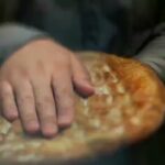 Hassan Pourshirazi Instagram - قسم برنامه سينماهاى سراسر كشور #مهناز_افشار #محسن_تنابنده #حسن_پورشیرازی