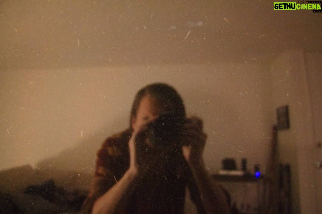 Hayden Byerly Instagram - What's causing the reflection? It's not technically a mirror. #nofilter
