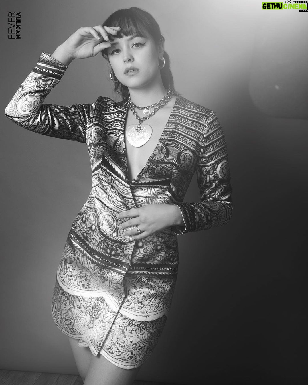 Hayley Orrantia - 8.1K Likes - this one is titled “funky hands” • @vulkanmag #VulkanFever