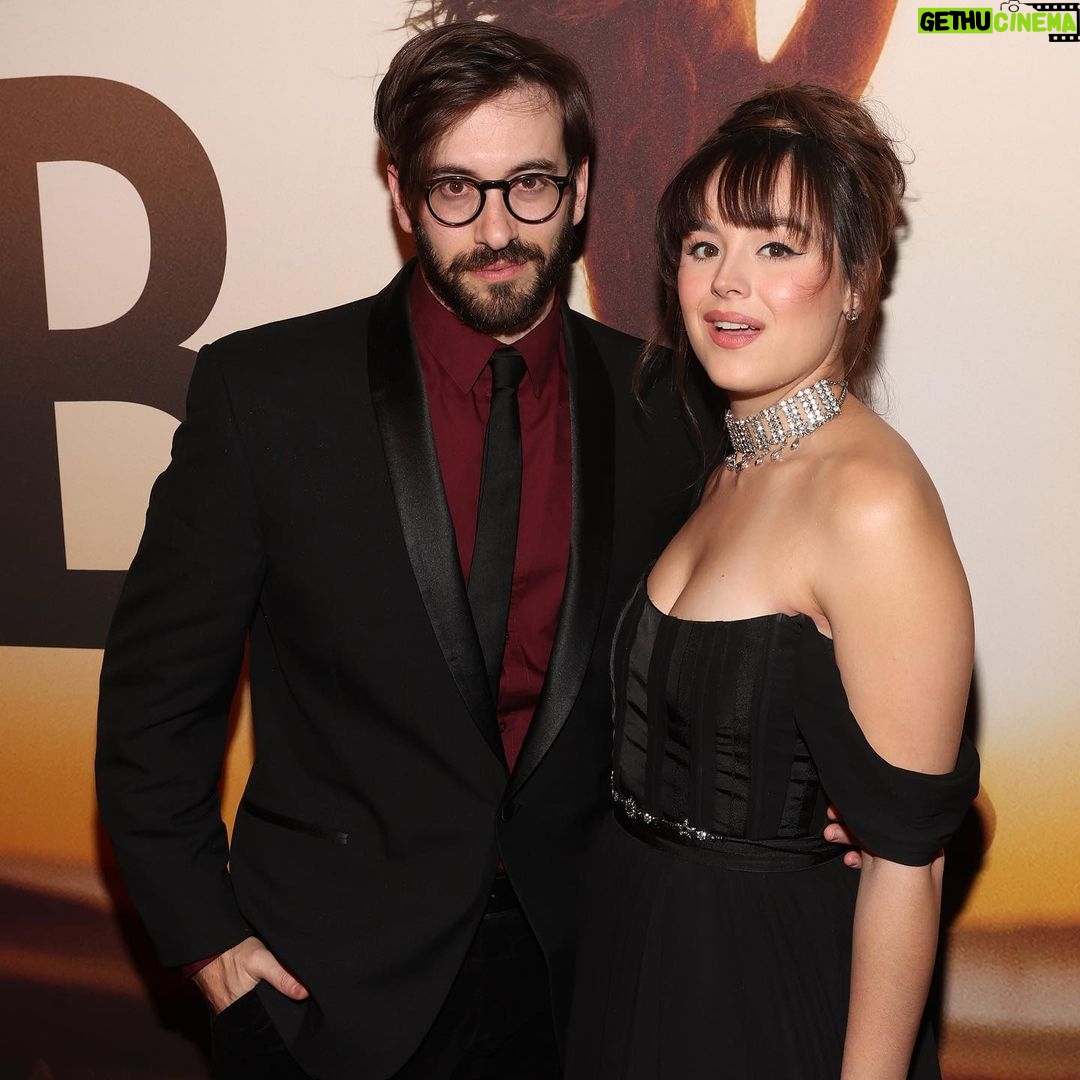Hayley Orrantia Instagram - babylon baby ✨