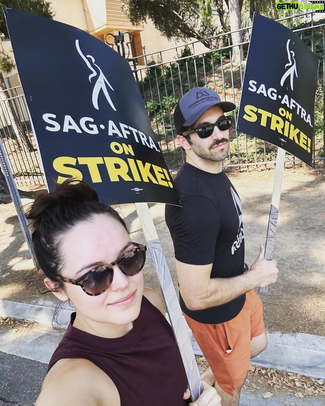 Hayley Orrantia Instagram - Proud of my union for standing strong! 🪧 #sagaftrastrike #unionstrong