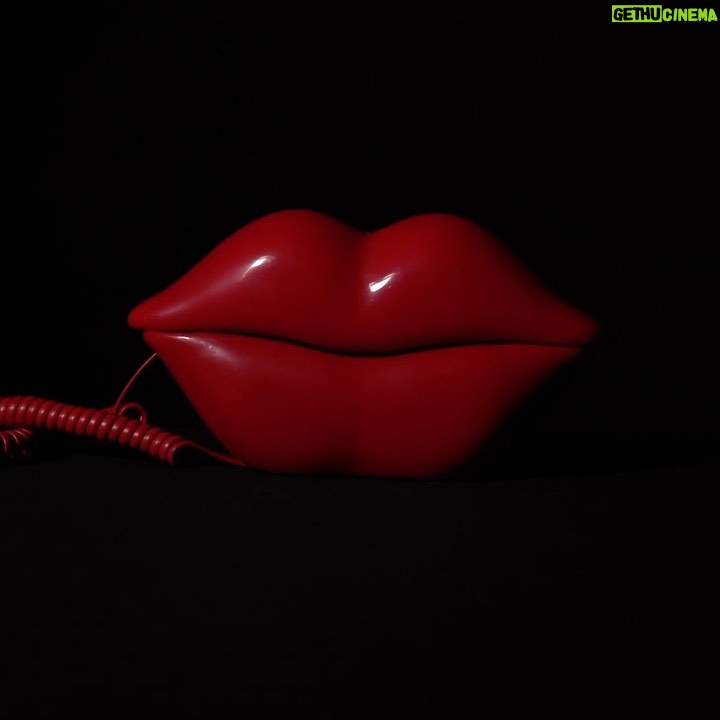 Hayley Orrantia Instagram - well what’s the hang up? pre save link in bio💋 #OpenYourMouth #OYM