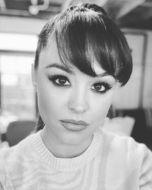 Hayley Orrantia Instagram - eyes on the prize 👑