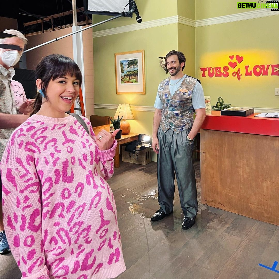 Hayley Orrantia - 13.7K Likes - You may see a familiar face in tomorrow night’s episode of @thegoldbergsabc 😉 I’m so glad @thegregfurman got to be a part of such an iconic episode of our show where I HAVE A BABY! 😳👶🏻 Tune in tomorrow on @abcnetwork at 8:30 PM ET/PT