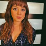 Hayley Orrantia Instagram - there’s nothing I love more than a 70s vibe 🪩 loved the show and can’t wait to see how the rest of the season plays out ✌🏻@daisyjonesandthesix #daisyjonesandthesix