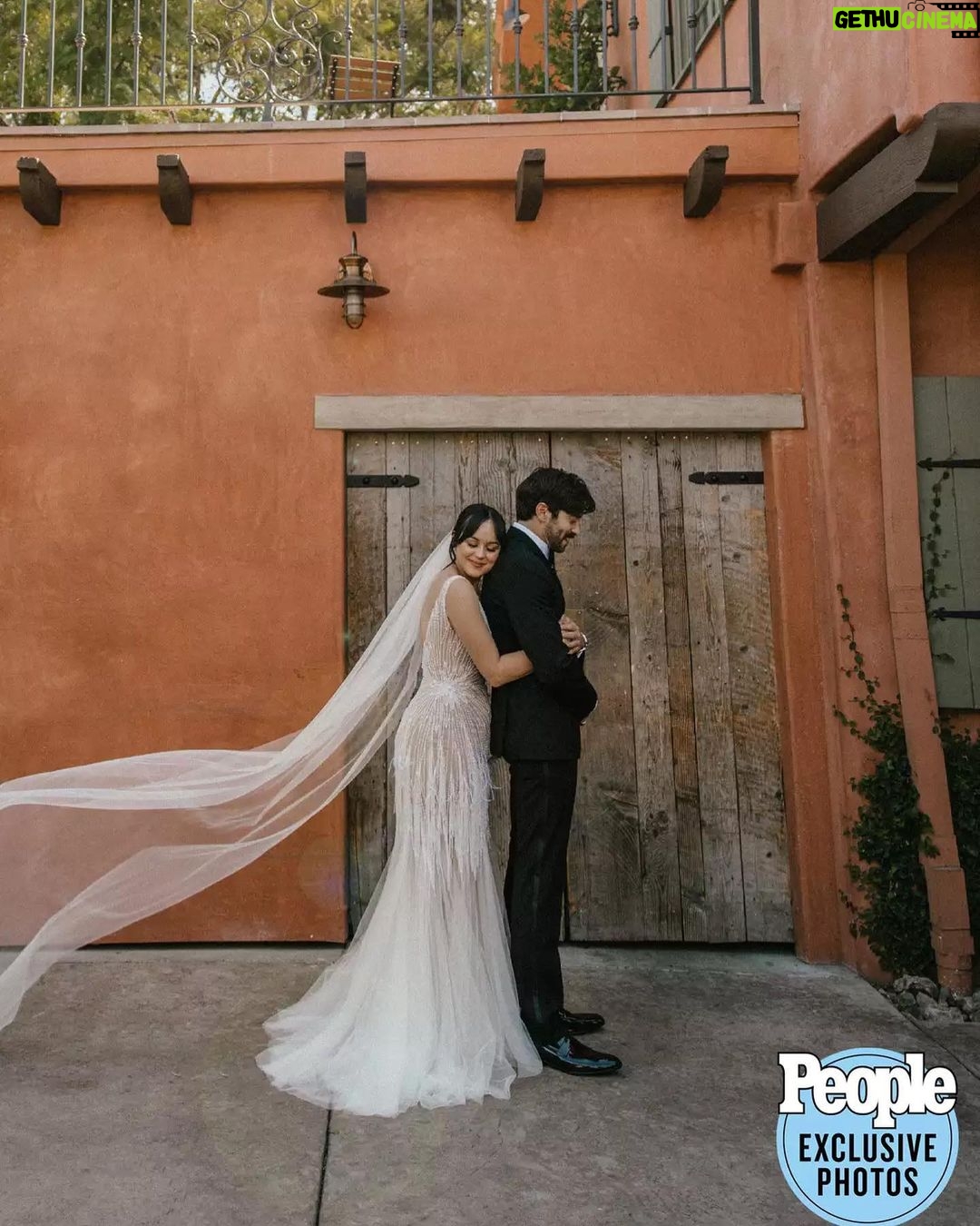 Hayley Orrantia Instagram - 10.14.23 💍💜