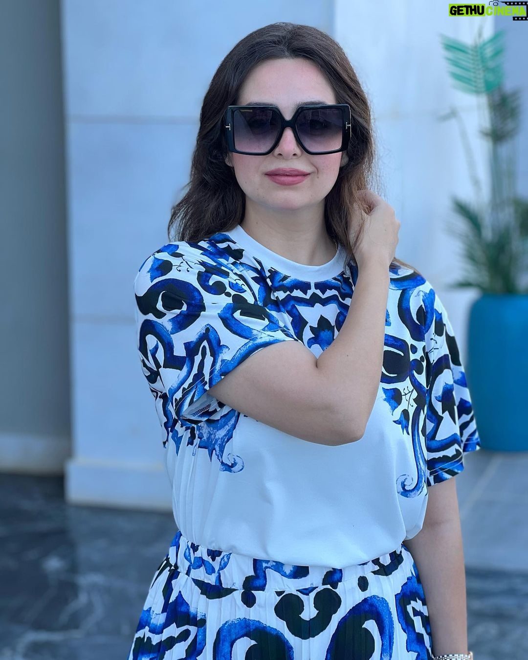 Heba Magdi Instagram - و من يتقِ الله يجعل له مخرجاً و يرزقه من حيث لا يحتسب 🙏💙