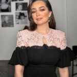Heba Magdi Instagram - 🌸🌸🌸 Dress @amanyelcherif MUA @mai_elbahey Hair salon @baytree_eg @adelateef12 Jewelry @houseofglamourjewellery Bag @shantety.stores.official