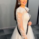 Heba Magdi Instagram – اغنية “مالك “من مسرحية ازاي تخنق جارك ❤️
#موسم_الرياض
Dress @fasateen_boutique 
MUA @ayarady_makeup_artist 
Hair @haythamamin2012