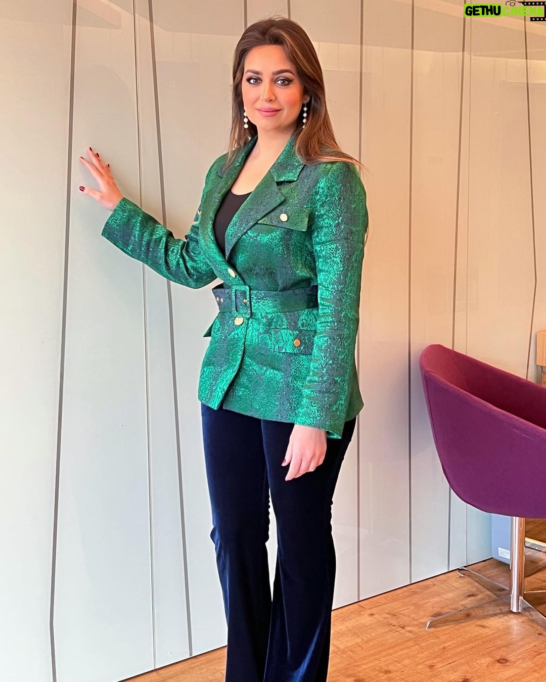 Heba Magdi Instagram - 💚 Outfit @be_my_guest_shopping MUA @ayarady_makeup_artist Hair @haythamamin2012