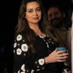Heba Magdi Instagram - استاذي المخرج الكبير احمد سمير فرج و النجم حمادة هلال @ahmedsamirfarag @hamadahelaleg #المداح_أسطورة_العشق ____________________ Outfit @be_my_guest_shopping