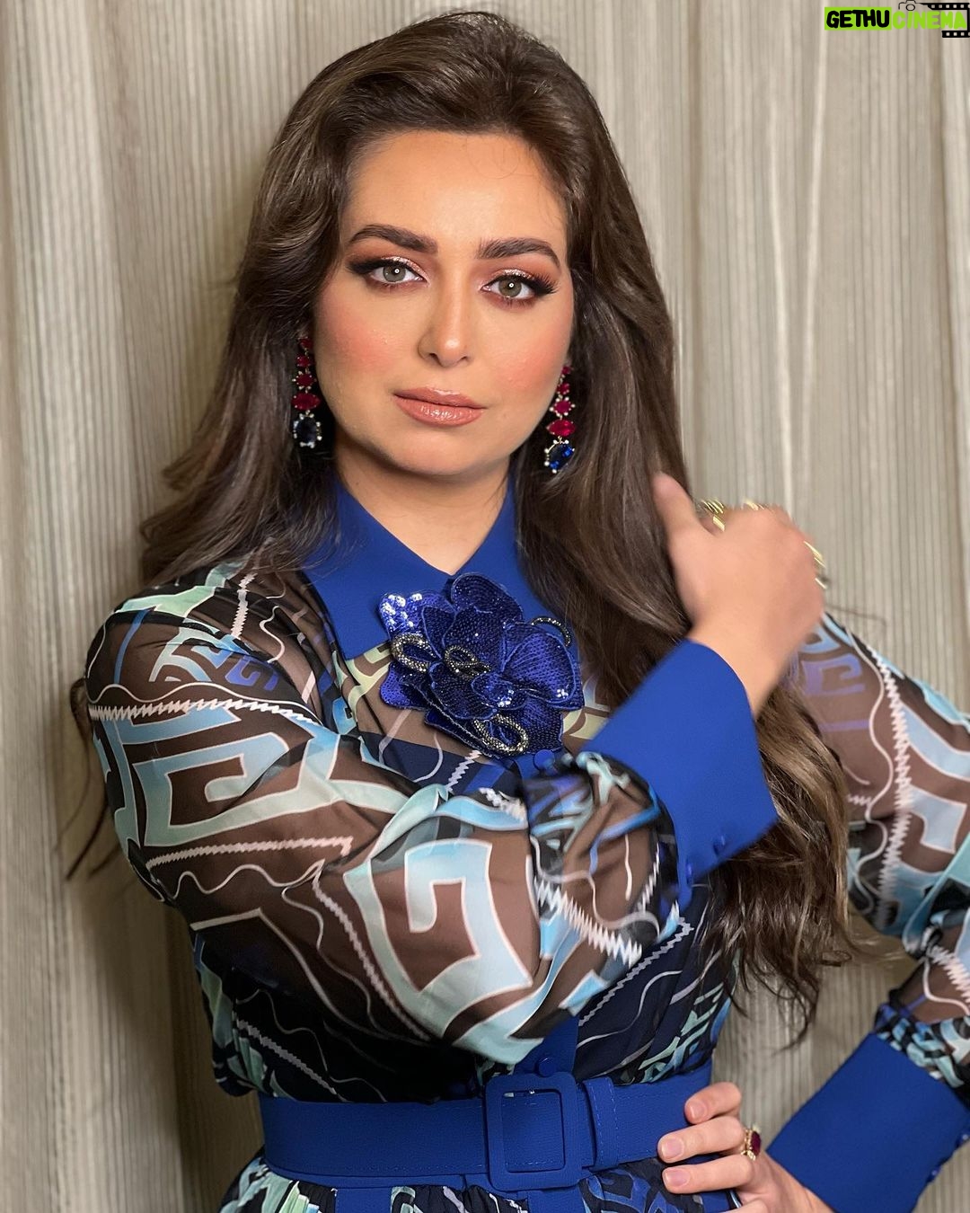 Heba Magdi Instagram - Before the beautiful night of Dabur Amla 💙 @daburamlaarabia ________________ Dress @be_my_guest_shopping Jewelry @dimajewellery MUA @ayarady_makeup_artist Hair @haythamamin2012