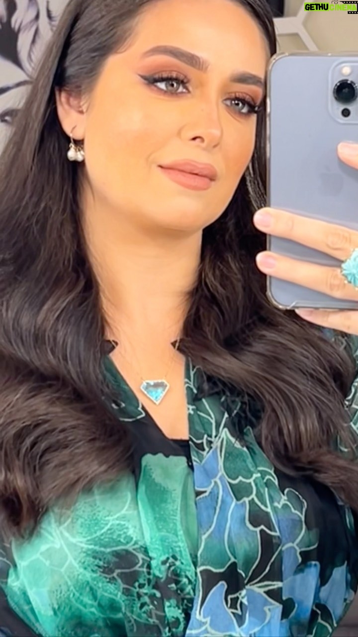 Heba Magdi Instagram - Before @shahid.vod ______________ Dress @be_my_guest_shopping MUA @mai_elbahey Jewelry @dimajewellery Hair @adelateef12