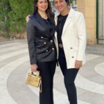 Heba Magdi Instagram - انهاردة شفت صحاب المدرسة الغاليين .. و اتبسط اني شفت حبيبتي اللي بتشرف بيها و بنجاحها سيادة النائبة آية مدني @officialayamedany .. و حبيبتي رنا __________ Blazer @lena_fashion_store