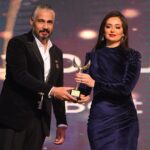 Heba Magdi Instagram – مهرجان الفضائية العربية و جائزة التميز و الابداع عن دور رحاب في مسلسل المداح💙 @dinaelgeddawyofficial 
@mai_elbahey 
@glamour.jewellery @mikenassri @barakattexfabrics