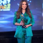 Heba Magdi Instagram - شكراً ملتقي الابداع و التميز علي الجائزة 💚 Outfit @be_my_guest_shopping Makeup @mai_elbahey Hair @adelelfaed Jewelry @marlysilver