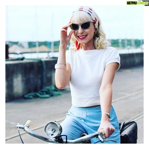 Helen George Instagram - Waiting for the sun like... ☀️ - - - #sunshine #cycling #vintage