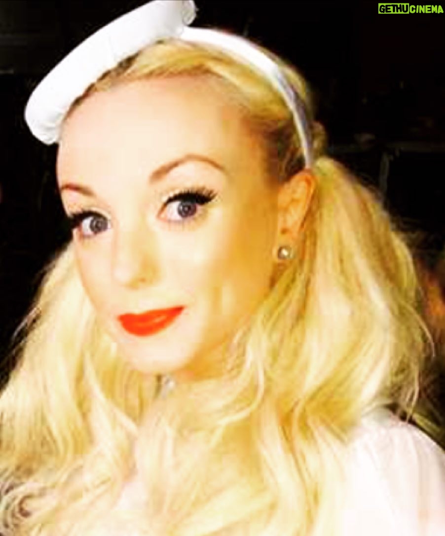 Helen George Instagram - Last week's nurse face #strictly