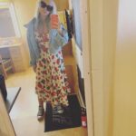 Helen George Instagram - Friday 6am trailer selfie. Thank god for the makeup team and a constant supply of tea. 3 weeks til wrap series 9 #callthemidwife