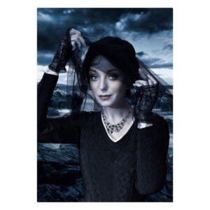 Helen George Instagram - Pretty excited to play Rachel in Daphne Du Maurier’s My cousin Rachel at The Bath Theatre Royal, spending the summer eating all the pasta in preparation for this Italian Contessa 💁🏻‍♀️