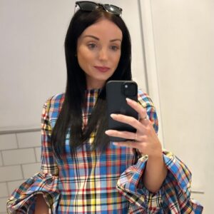 Helen George Instagram - A summer of love 🤍