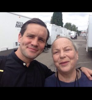 Helen George Instagram - 10 years and forever grateful. @nealstreetproductions @callthemidwife.official